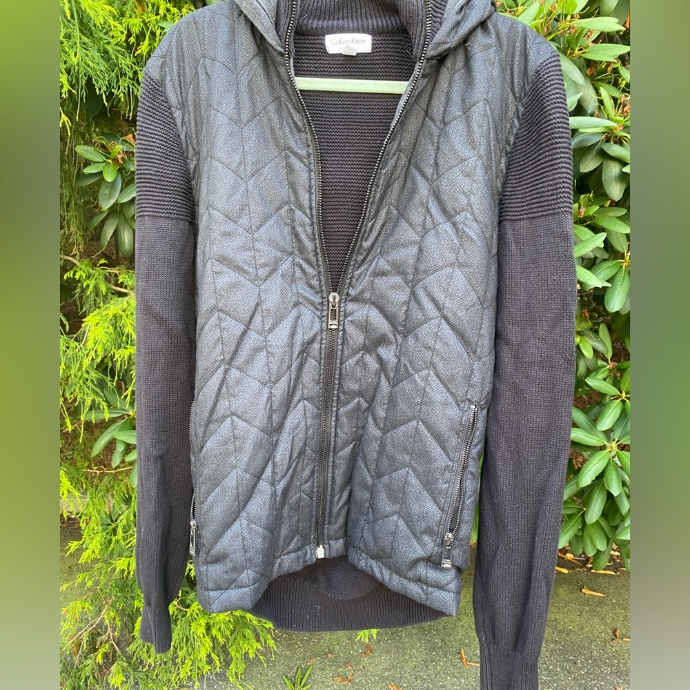 Calvin Klein Premium Black Sweater Zip Up Size Large